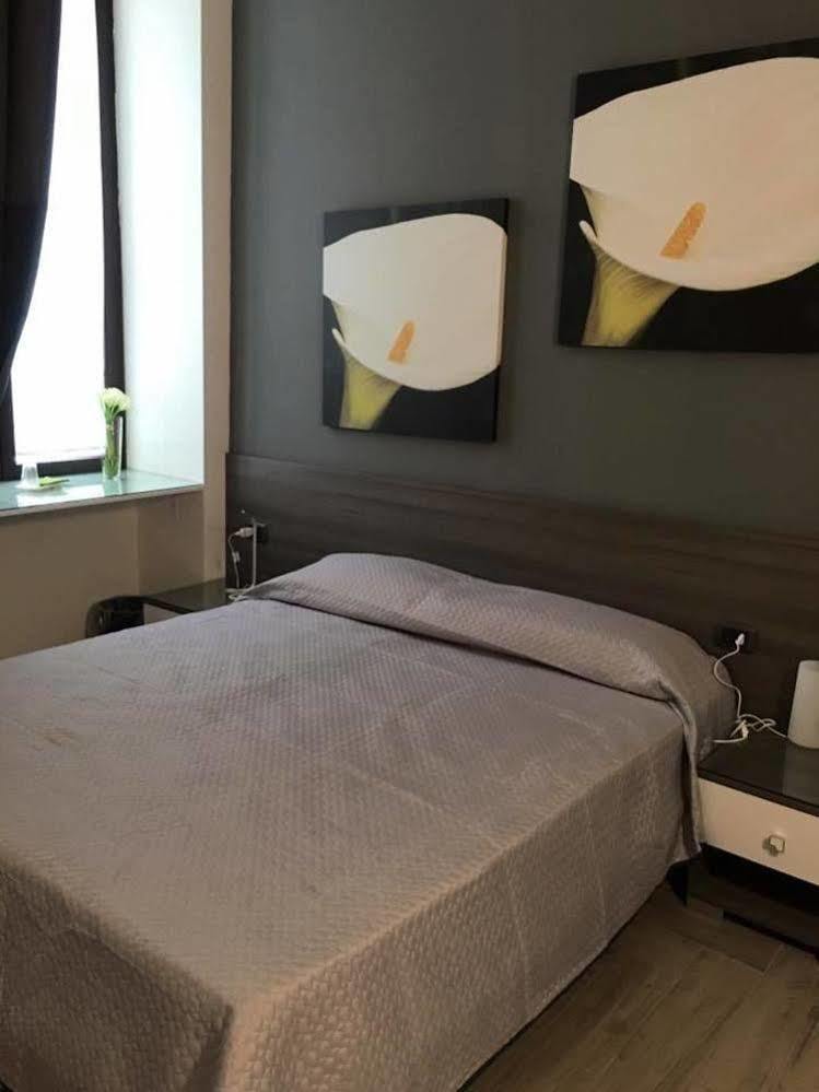 La Dimora Di Garibaldi Bed & Breakfast Naples Exterior photo